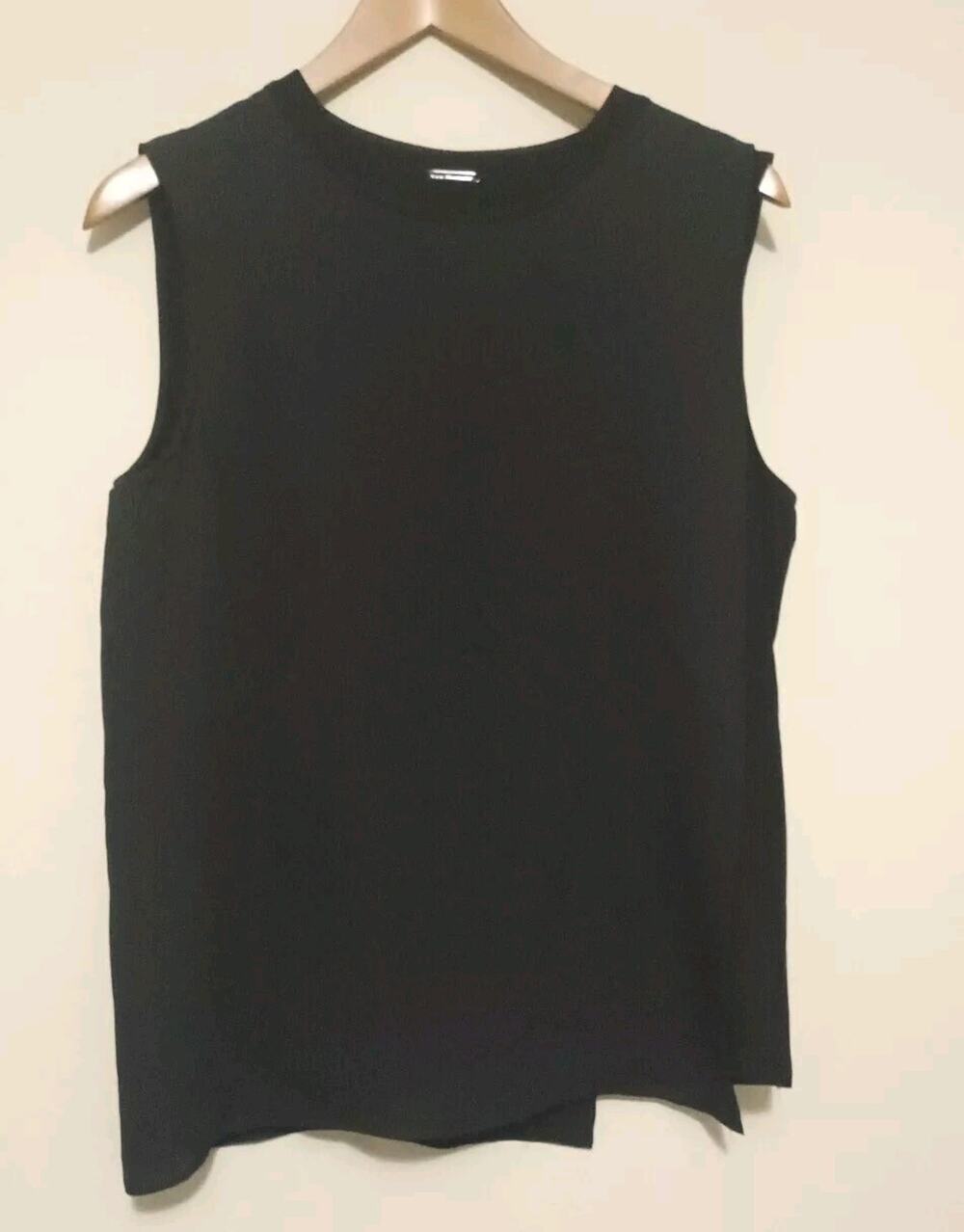 Elie Tahari Black 100% Silk Sleeveless Shell Tank Top Size M